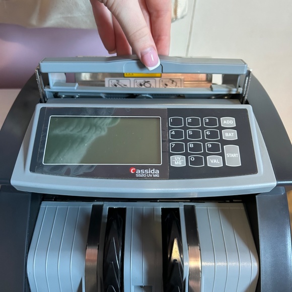 Cash Money Counter - Picture 2 of 7